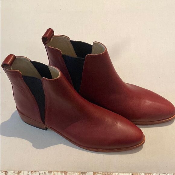 Nisolo Eva Everyday Chelsea Boot size 9 - Picture 2 of 11